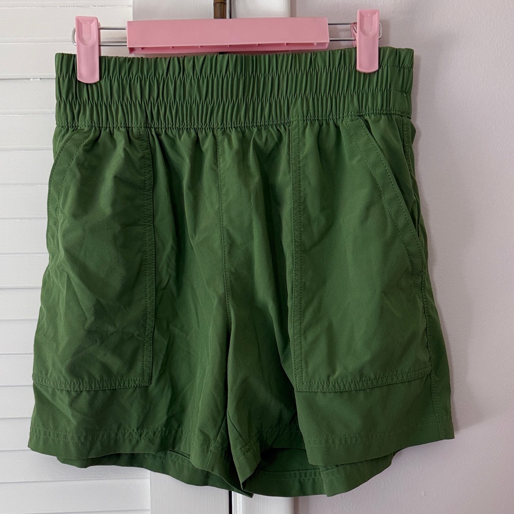 Athleta Olive Green Women's Cargo Shorts